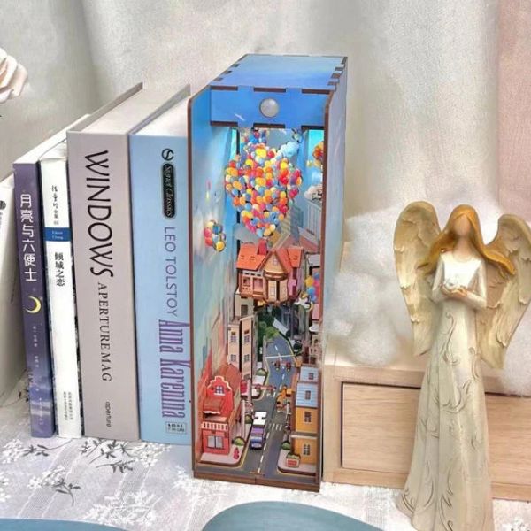 Miniatura 3D UP Casa con Globos – Kit DIY para Armar
